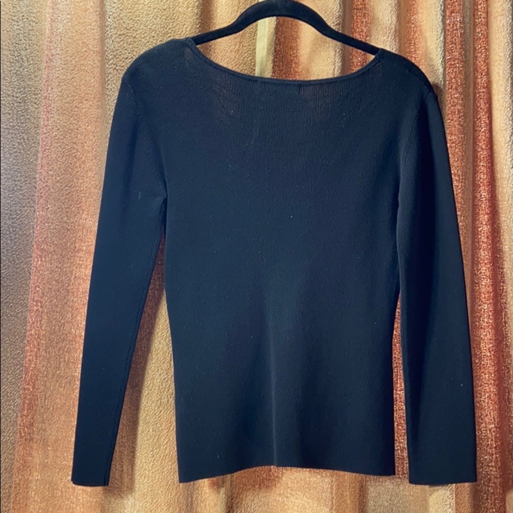 Sweater - Picture 2 of 5